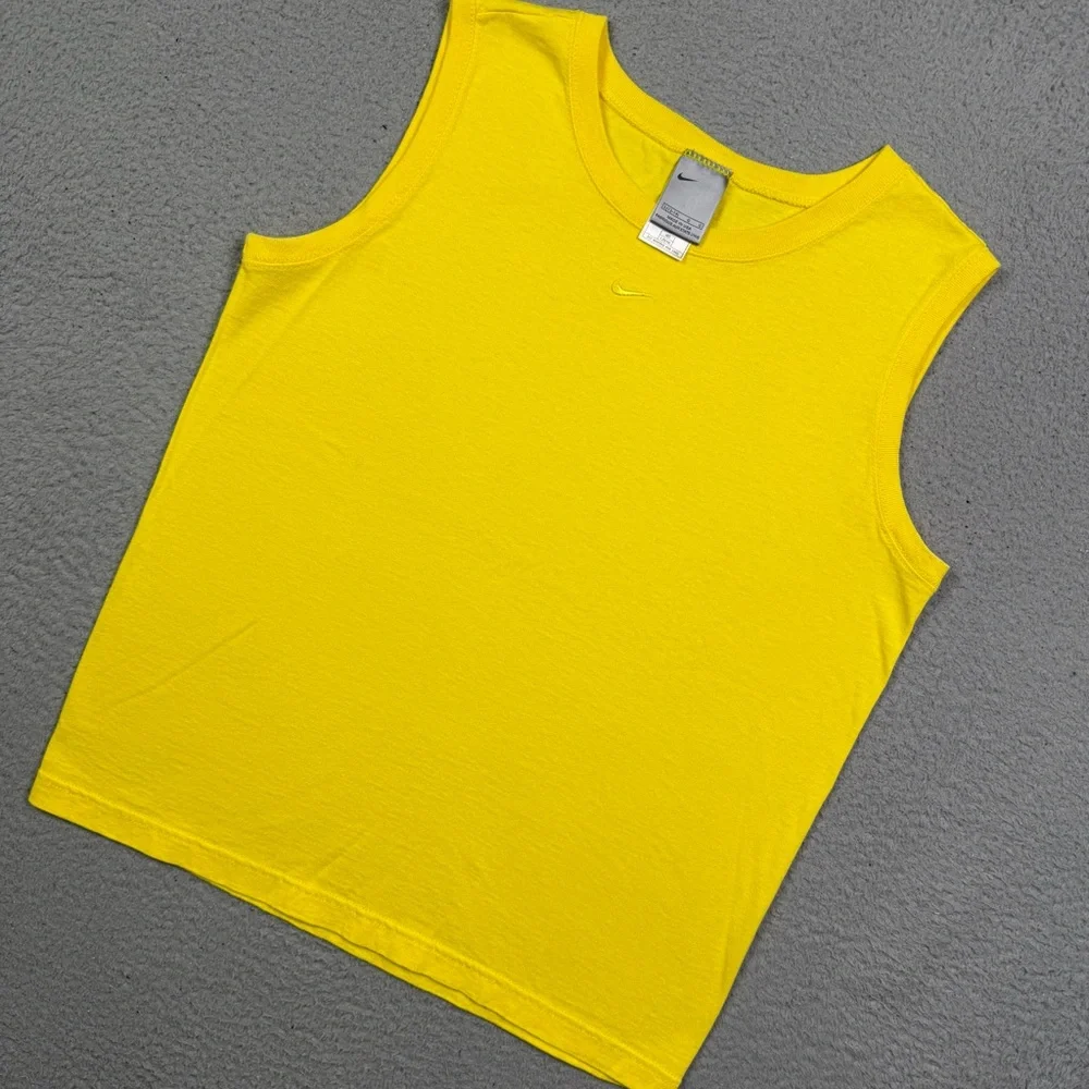 Vintage y2k Nike essential center‎ swoosh tank top
